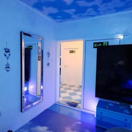 Albatros Apartment *
